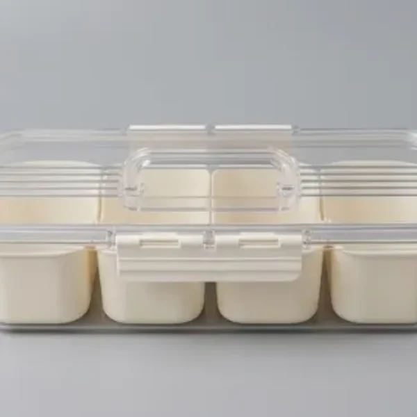 Contenedor acrílico de alimentos con tapa , asa y cesta de 4 compartimentos 30.9*13.4*7.6CM